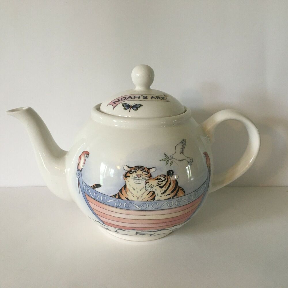 VTG Arthur Wood Noah's Ark Teapot with Lid Tiger Giraffe Elephant Dove England